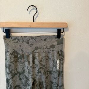 Gymshark Leggings - Green Camouflage